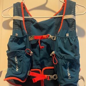Nathan vaporAiresess hydration vest